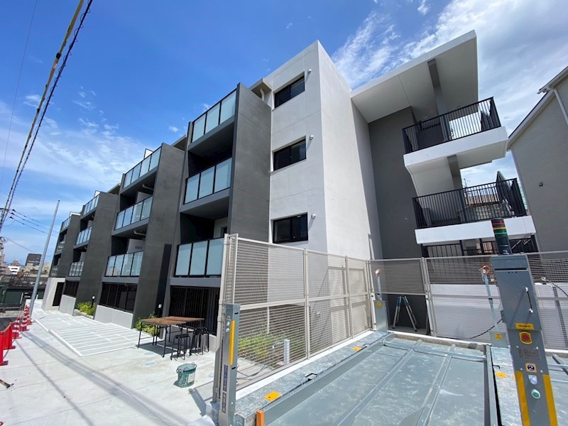MODERN PALAZZO 平尾pathの外観