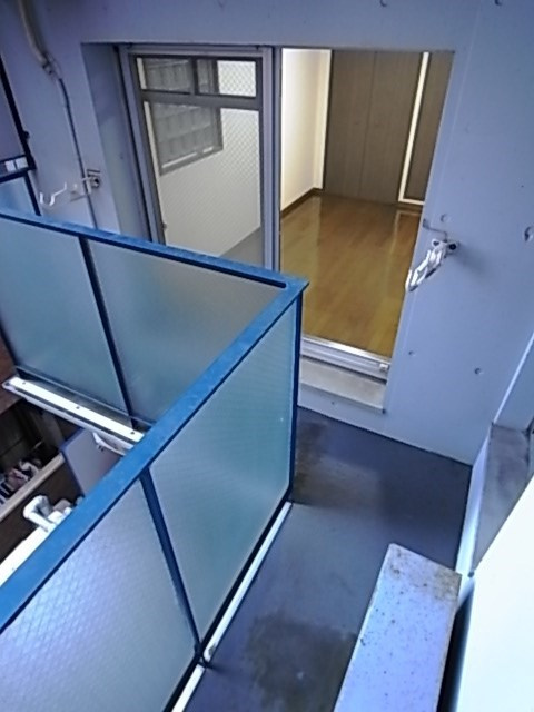 メゾン甲子園EASTのバルコニー