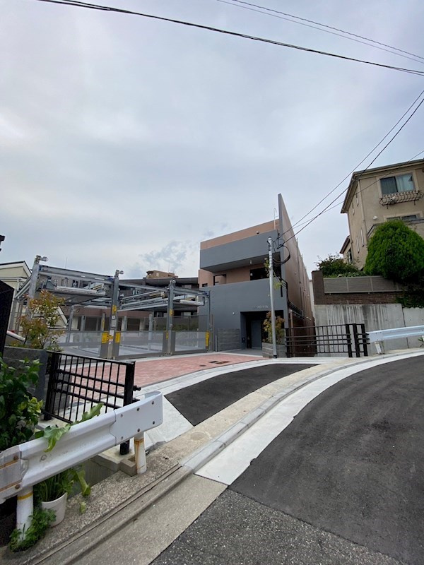 RA-ASHIYAの外観