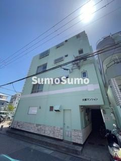 大桝マンションのエントランス