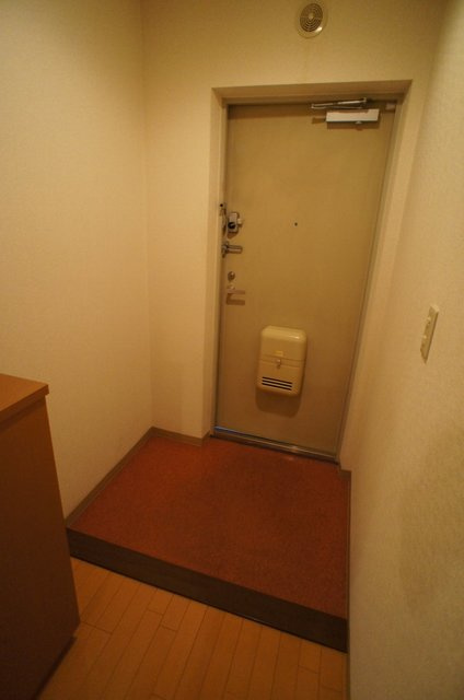 オーキッドヒルの玄関