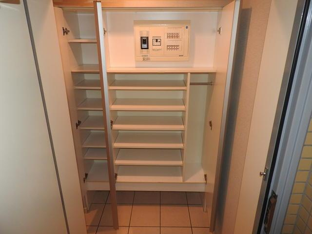 ミオカステーロ代々⽊ の収納