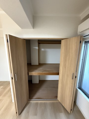 丸正ビルの収納