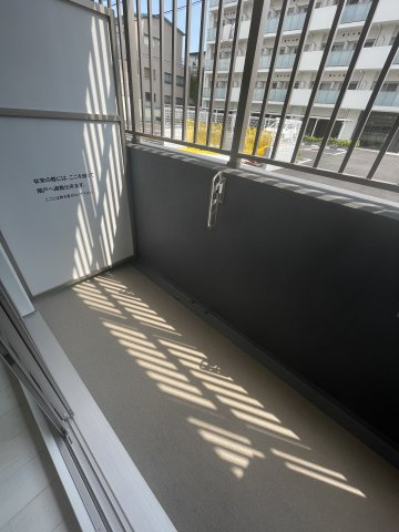LIVIAZ KOBE LaMerのバルコニー