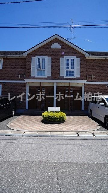 【仲介手数料：50％OFF】対象物件！のエントランス|清潔なエントランスです