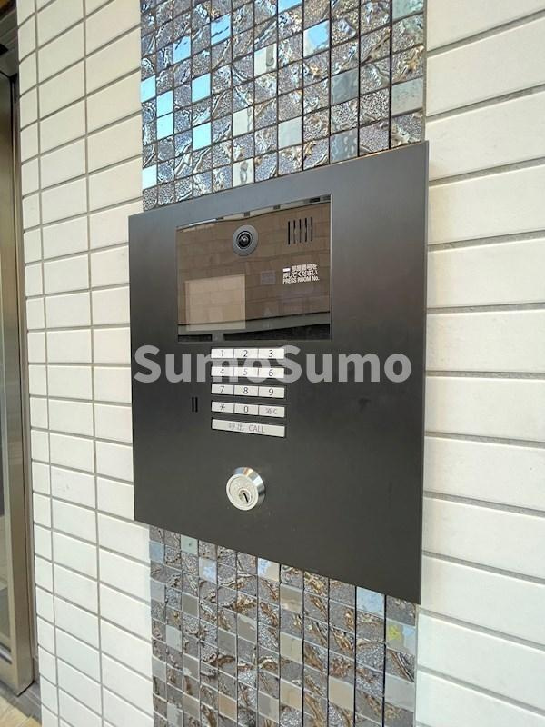 ドゥ バーグ渡辺通のセキュリティ