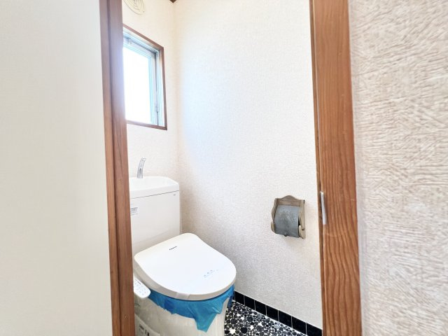 四街道市千代田１丁目のタウンのトイレ|落ち着いたトイレです