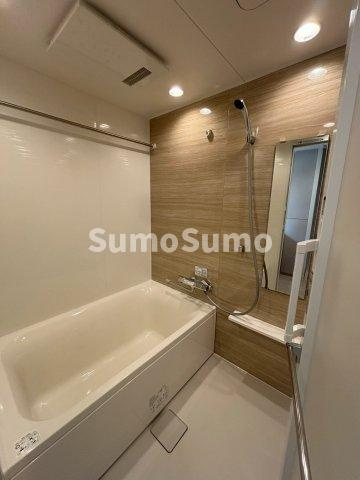 コンフォリア・リヴ本町ＷＥＳＴ Ｑの浴室