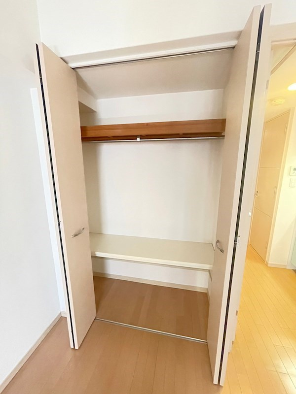 プレサンス三宮花時計前の収納