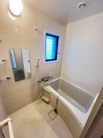 芦屋翠ケ丘アーバンリズの浴室