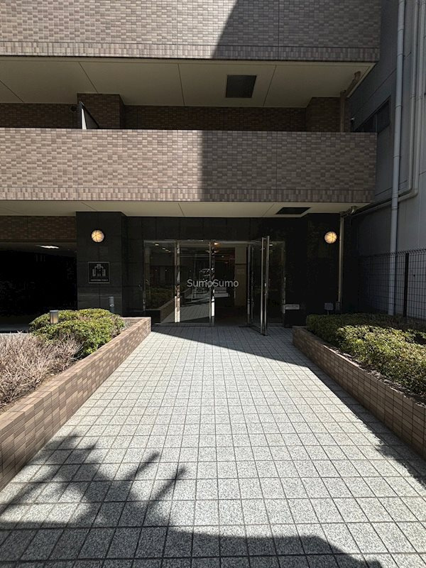 リーガル南船場のエントランス
