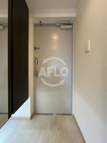 ファーストフィオーレ江坂レガリスの玄関|ファーストフィオーレ江坂レガリス　玄関
