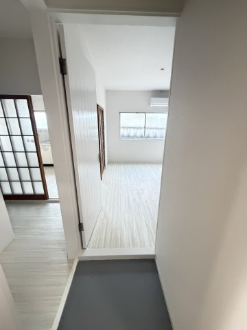 シエル中山手の玄関