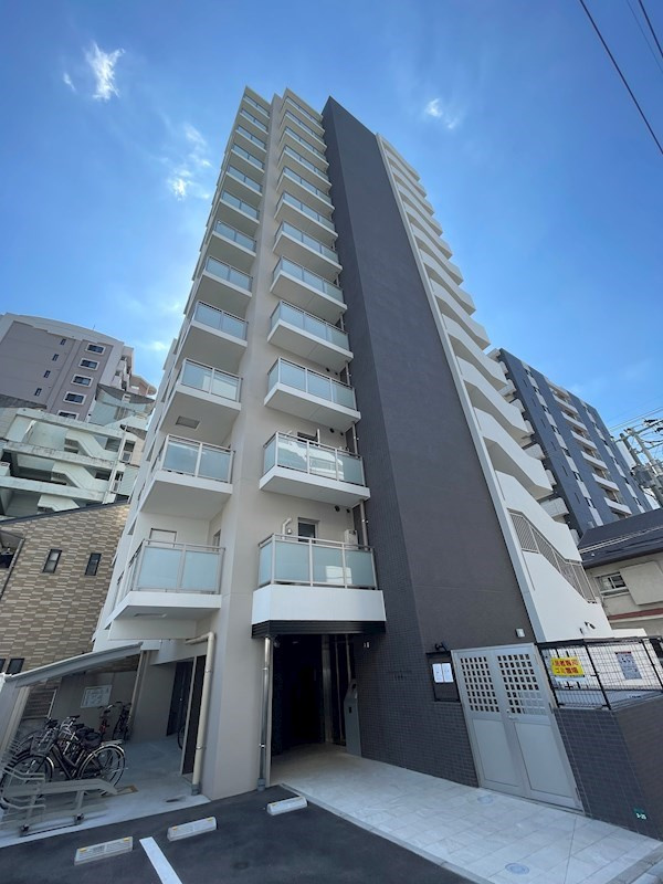MODERN PALAZZO天神南Ⅱの外観