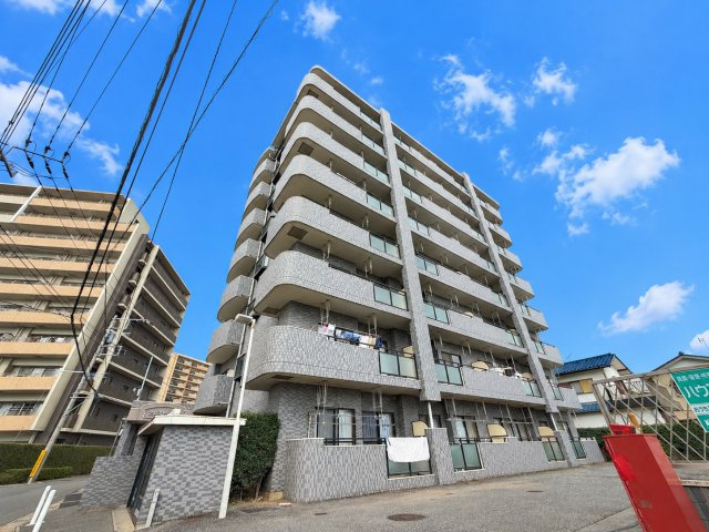 クレスト吉岡