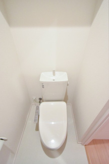 【トイレ】 | メゾン東田辺 | 清潔感のあるトイレです