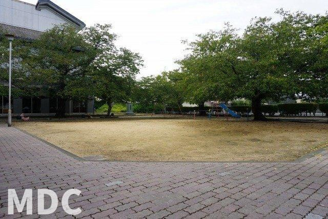 ラ・ラフレシールⅡの周辺|原児童公園まで550m