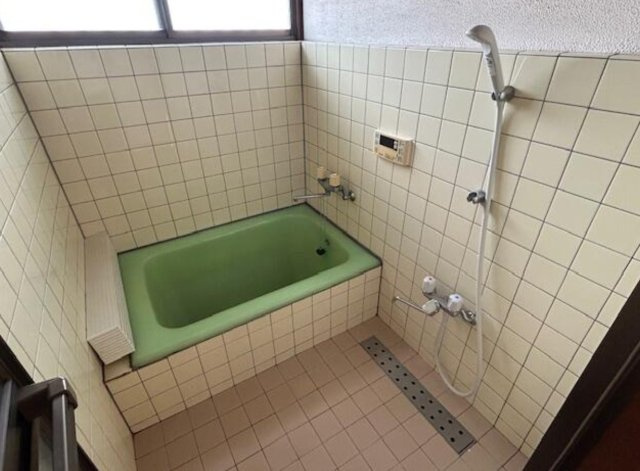 【浴室】 | 藤沢市辻堂元町（平屋2K貸家）