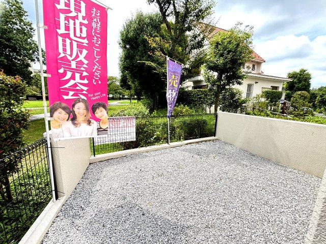 子供のプール遊びなどにも最適な広々お庭スペース！