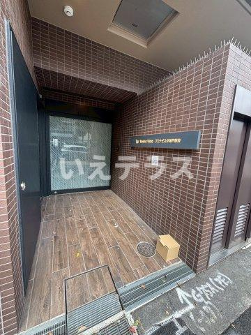 ブエナビスタ神戸駅前のエントランス
