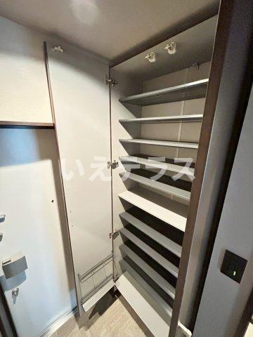 ブエナビスタ神戸駅前の収納