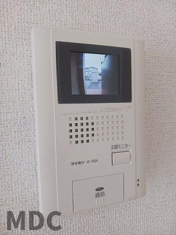 エレガンシア篠原の駐車場