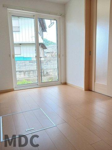 エレガンシア篠原の居間・リビング