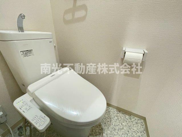 東大阪市衣摺３丁目のアパートのトイレ