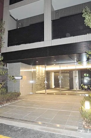クレヴィスタ板橋西台のエントランス