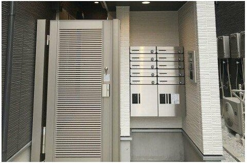 【エントランス】