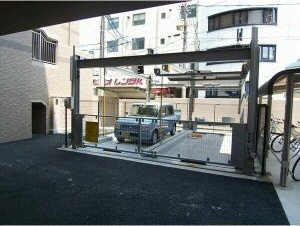 CITY SPIRE 名古屋本陣の駐車場