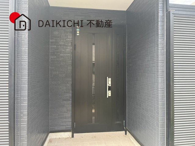 【玄関】 | 鴻巣市糠田　中古戸建