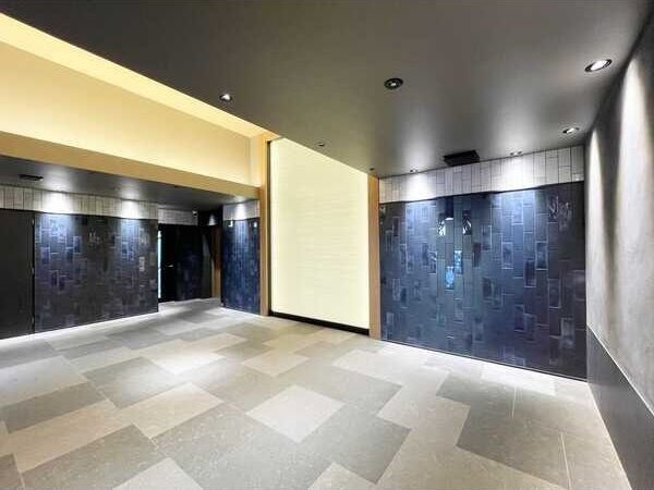 S-RESIDENCE今池駅前のエントランス