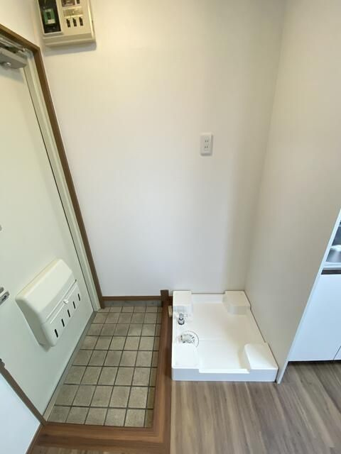 全観スカイハイツの玄関