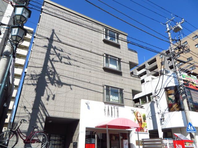 アーバン５６の外観