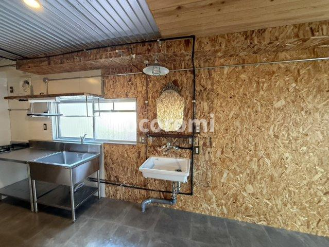 香里北之町マンションの庭