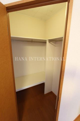 レオパレスアムールIWAOⅡの収納