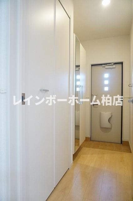 【仲介手数料：50％OFF】対象物件！の玄関|収納もある玄関です