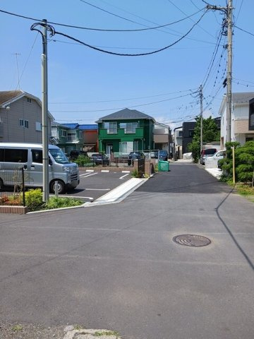 ヴァイオレットの周辺