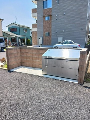 ヴァイオレットのその他