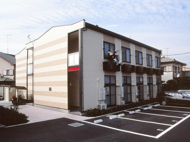 レオパレスディアコートの外観|おしゃれな外観です
