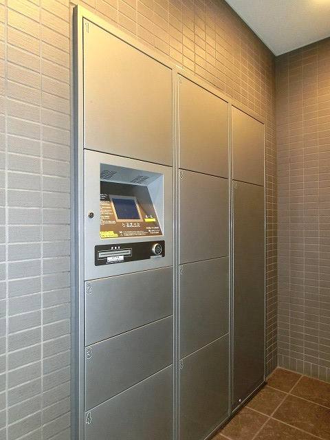 リエトコート浅草橋のエントランス|宅配ＢＯＸです
