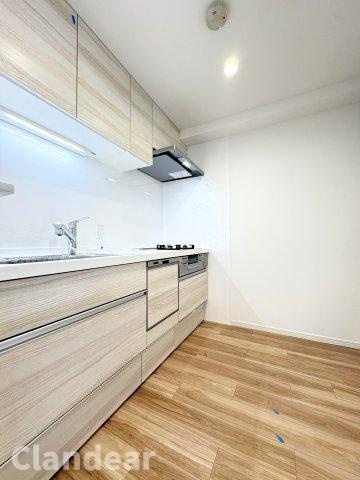 ナイスアーバン五反野のキッチン|ドキドキの新生活も、安心してスタート。ぴったりの住まいを見つけませんか？クランディアが一緒に住まい選びをサポートします‼　まずは、お気軽にお問合せください　＃クランディア