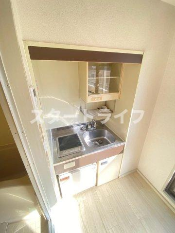 大阪市東淀川区淡路４丁目の賃貸マンションのキッチン
