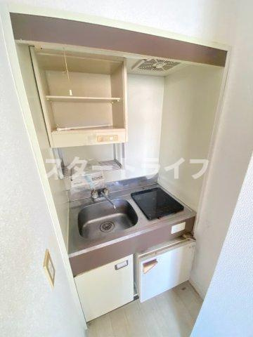 大阪市東淀川区淡路４丁目の賃貸マンションのキッチン