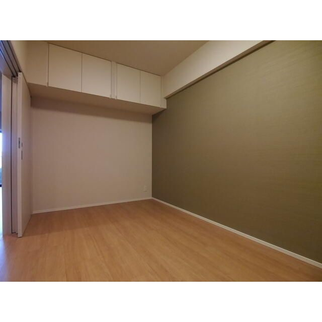 コンフォリア滝野川のエントランス