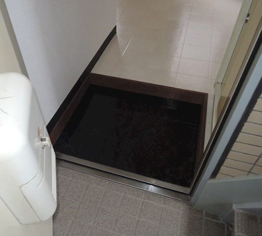 ＵＮＯマンションの玄関