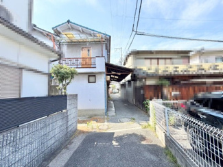 【前面道路含む現地写真】 | 【閑静な住宅地でのびのび子育て】閑静な住宅地で子育て家族にピッタリ！毎日のお散歩も快適な緑に恵まれたエリアです♪