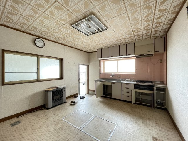 中居林字平29－15　中古住宅のキッチン