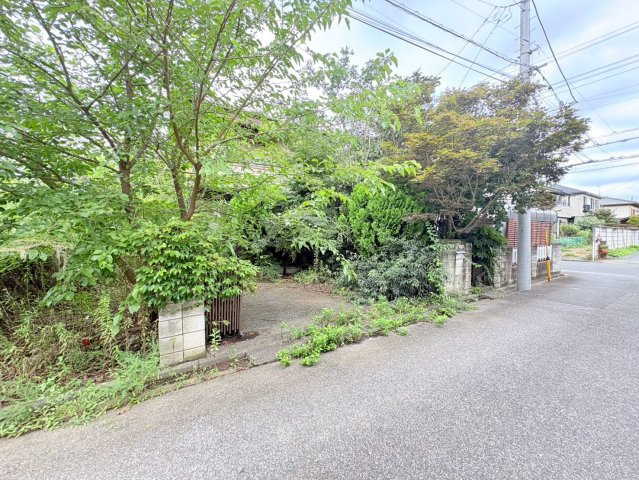 川越市今成1丁目　建築条件なし売地　東武東上線『川越市駅』徒歩21分　【今成小学区】の前面道路含む現地写真